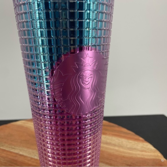 Starbucks blue and pink ombré grid tumbler 24 oz - Picture 2 of 6